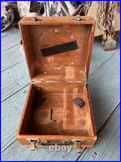 1942 WW II U. S. ARMY Air Force Type D-12 Bendix Aperiodic Aviation Compass /Box