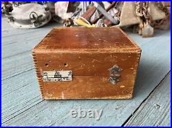 1942 WW II U. S. ARMY Air Force Type D-12 Bendix Aperiodic Aviation Compass /Box