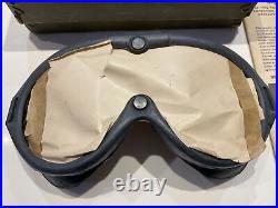 1944 Original WWII U. S. Army Air Force M-1944 Polaroid Goggles Box & Lenses