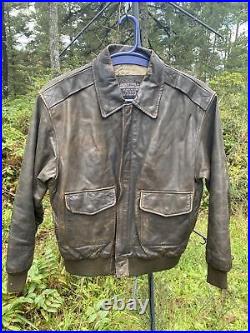 A-2 Flyer's Jacket MEDIUM Leather US ARMY Air Force Bomber Aviator Vintage BROWN