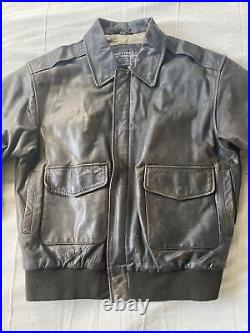 A-2 Flyer's Jacket MEDIUM Leather US ARMY Air Force Bomber Aviator Vintage BROWN