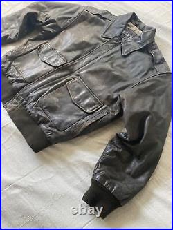 A-2 Flyer's Jacket MEDIUM Leather US ARMY Air Force Bomber Aviator Vintage BROWN