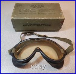 Original 1945 WWII Polaroid U. S. Army Air Force M-1944 Goggles in Box, 74-G-77