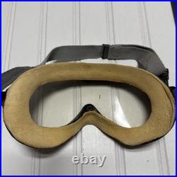 U. S ARMY AIR FORCES TYPE B-8 FLYING GOGGLES, Case, 8 Extra Lenses, Instructions