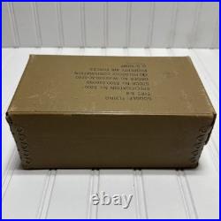U. S ARMY AIR FORCES TYPE B-8 FLYING GOGGLES, Case, 8 Extra Lenses, Instructions