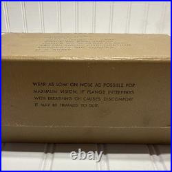 U. S ARMY AIR FORCES TYPE B-8 FLYING GOGGLES, Case, 8 Extra Lenses, Instructions