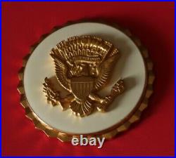 Us Army / Us Marine Corps/ Us Air Force Vice Presintail Service Badge 2