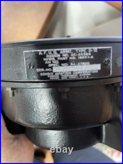 VINTAGE WWII US Army Air Force TYPE D-12 Compass Bendix Aviation Corporation