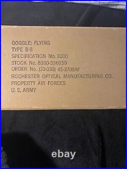 Vintage WWII US ARMY AIR FORCES TYPE B-8 FLYING GOGGLES NEW iN BOX