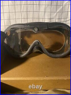 Vintage WWII US ARMY AIR FORCES TYPE B-8 FLYING GOGGLES NEW iN BOX