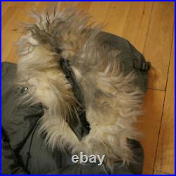 Vtg US ARMY AIR FORCE Military N-3B Extreme Cold Weather Parka Faux Fur Coat XL