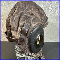 WW II ARMY AIR FORCES TYPE A-11 LEATHER FLYING HELMET-SELBY SHOE CO Size large WW II ARMY AIR FORCES TYPE A-11 LEATHER FLYING HELMET-SELBY SHOE CO Size large