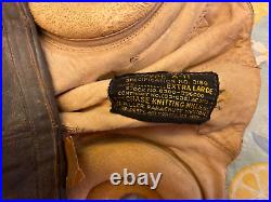 WW2 US Army Air Force A-11 Leather Flight Helmet Size Large MFG Fox Chase