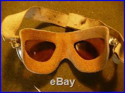 WW2 US Army Air Force Flying Helmet Type A-8 With Type B-7 Goggles