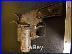 WW2 US Army Air Forces M8 Flare Pistol Pyrotechnic B17 B24 USN