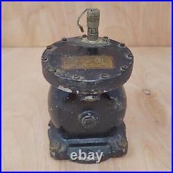 WWII U. S. Army Air Corps Pilot's Type B-16 Magnetic Compass